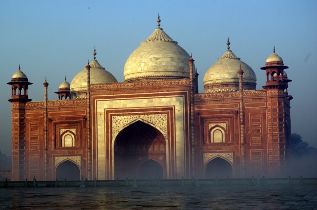 Standard Taj Mahal Photo (3) 